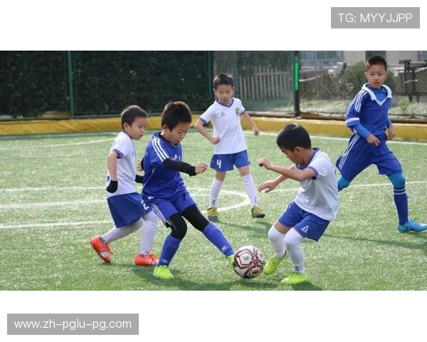 足球的社交功能，如何通过足球建立跨文化交流的桥梁